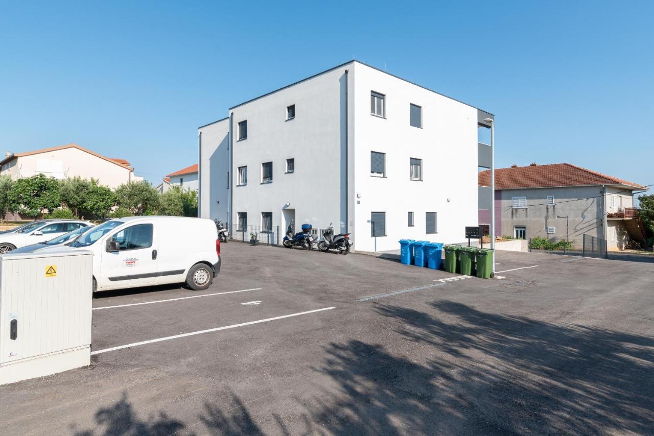 Kamarin Apartment Trogir Luaran gambar