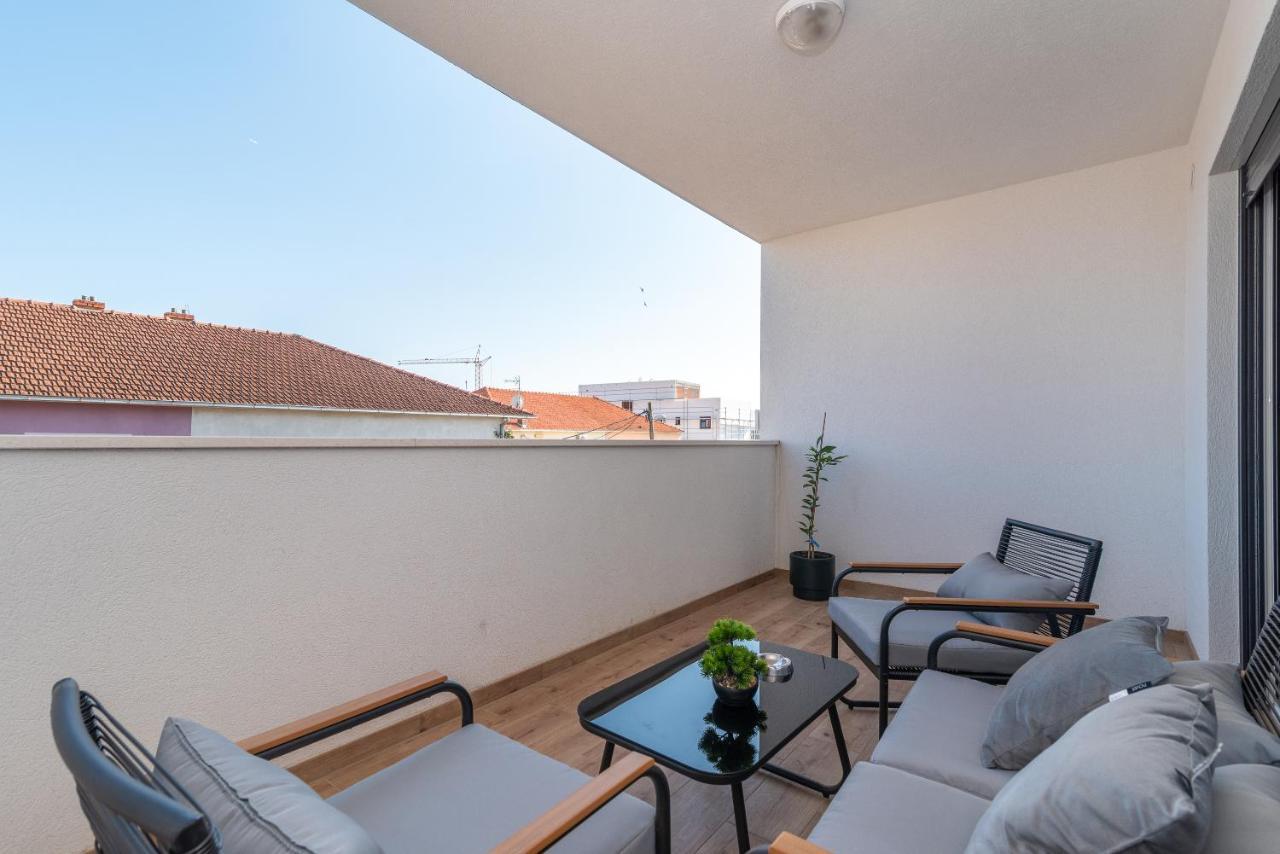 Kamarin Apartment Trogir Luaran gambar