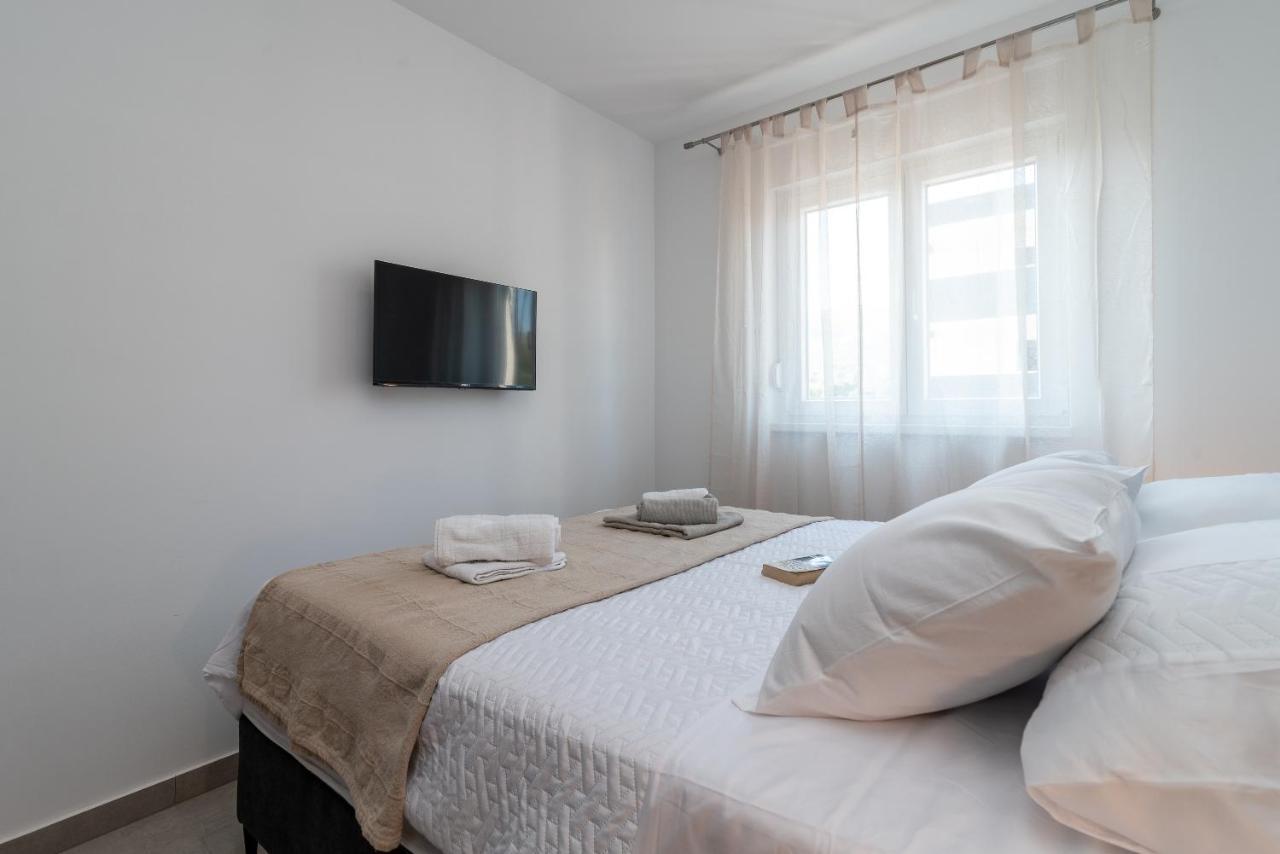 Kamarin Apartment Trogir Luaran gambar