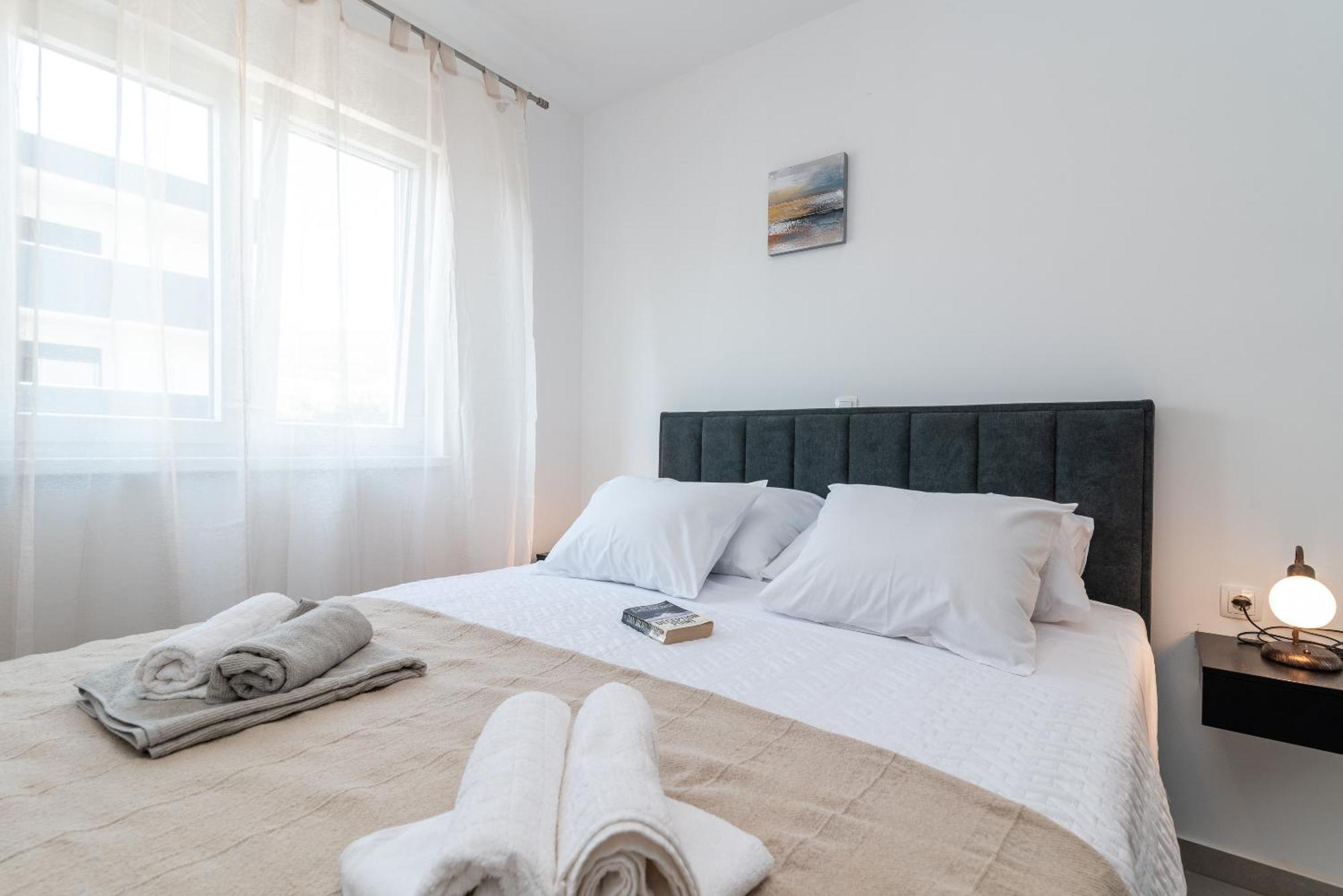 Kamarin Apartment Trogir Luaran gambar